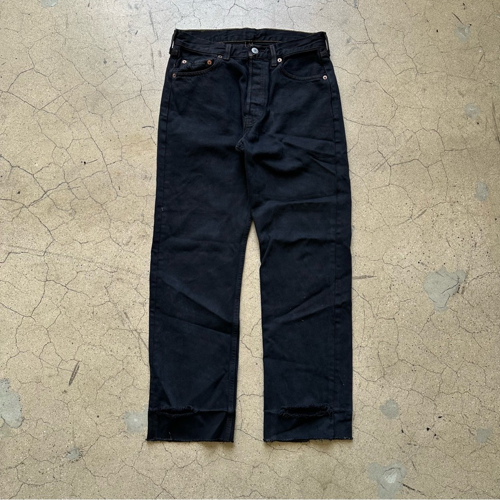 Vintahe 90’s Black Overdyed Levis Denim Cropped Fit